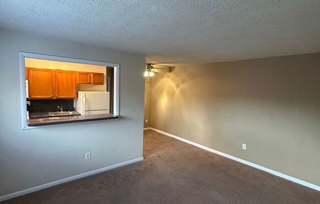 1 bed, 1 bath, 550 sqft, $1,195, Unit H08