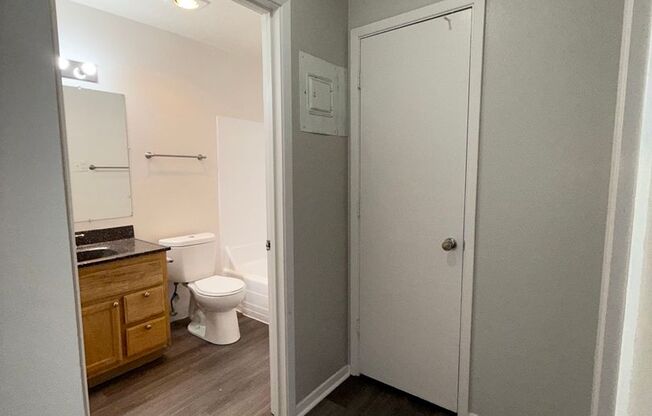 1 bed, 1 bath, 530 sqft, $829, Unit IP-67