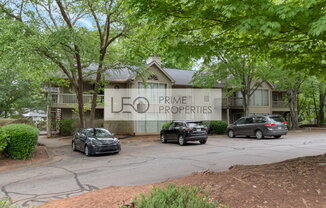1350 BROCKETT PL