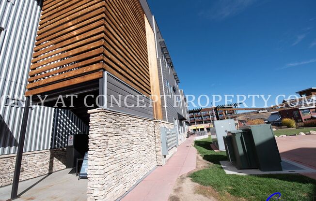 3 beds, 2 baths, 1,150 sqft, $2,799, Unit 220