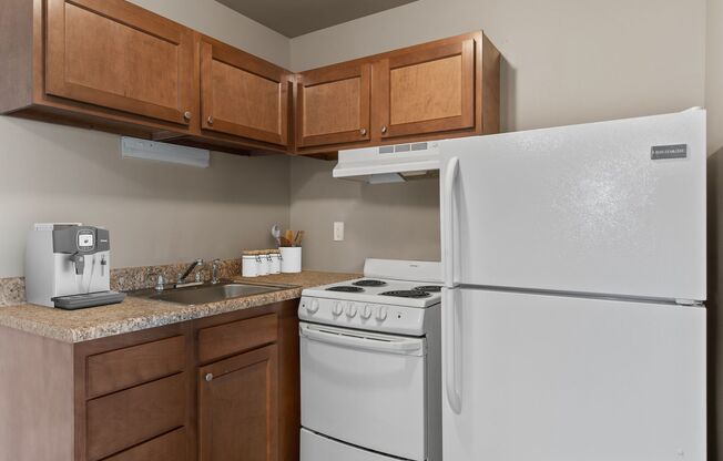 1 bed, 1 bath, 750 sqft, $775, Unit 5F