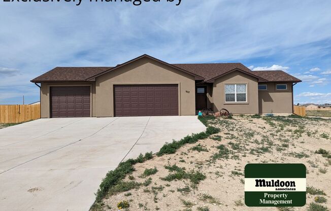 Available NOW!! Dog Friendly Home!