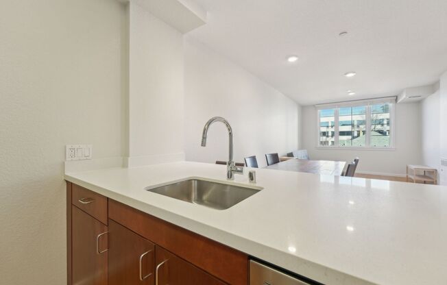 2 beds, 2 baths, 796 sqft, $4,195, Unit 412