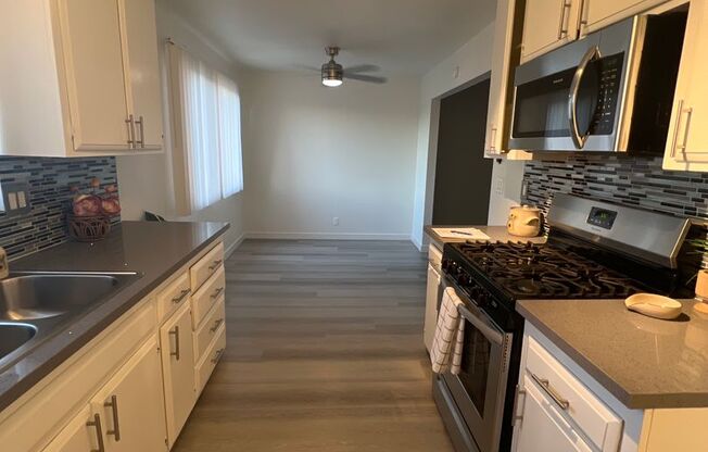 2 beds, 2 baths, 1,200 sqft, $2,622, Unit 241-36