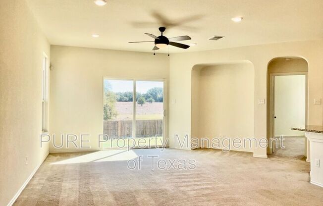 804 CROWN ANCHOR BND