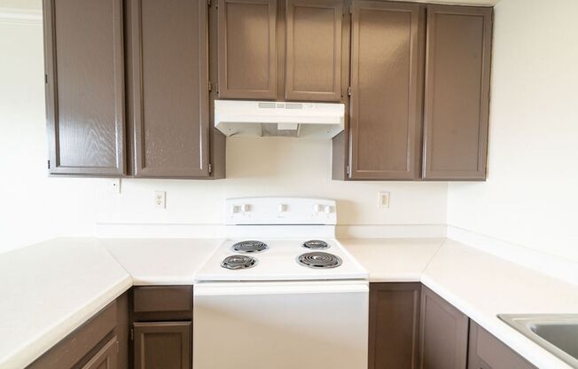 21059-21063 Royal Ave