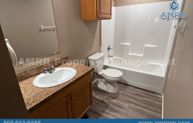 3 beds, 2 baths, $1,099