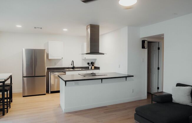 Furnished 2x2 Home, Move In Ready
