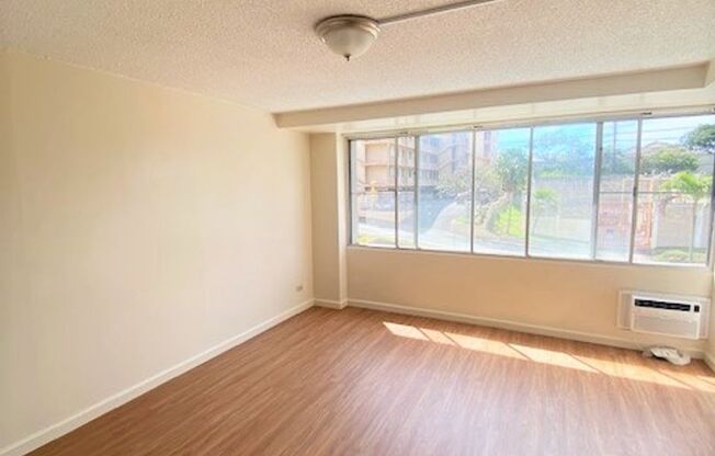Renovated studio unit at the Five Regents