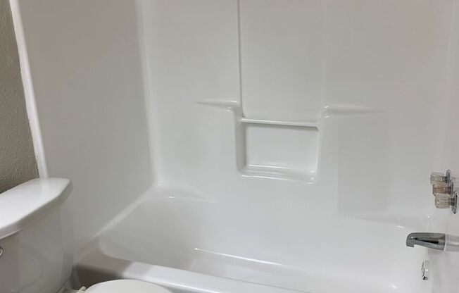 1 bed, 1 bath, 545 sqft, $775, Unit 1826