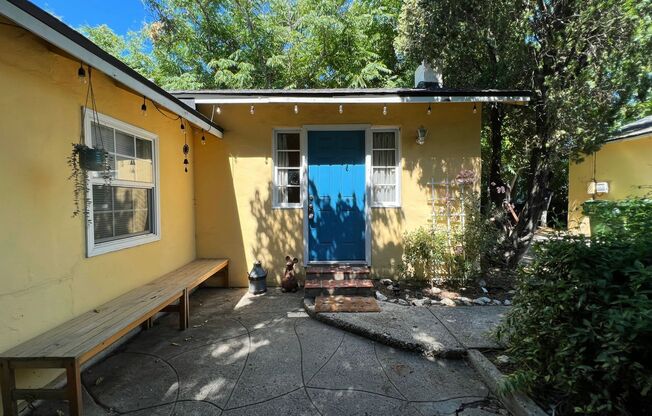 2 bed 1 bath + Bonus Room