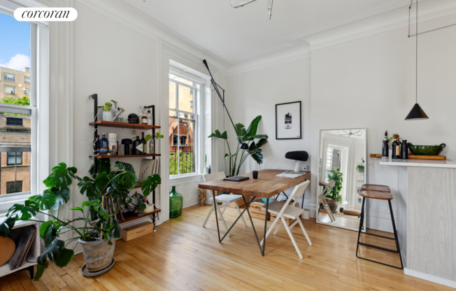 25 PIERREPONT ST