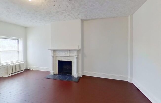 3 beds, 1 bath, 1,225 sqft, $2,199, Unit 1301-43