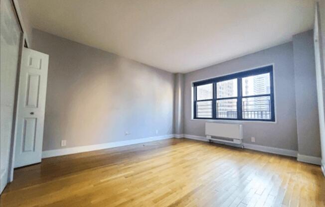 2 beds, 1.5 baths, 1,108 sqft, $7,595, Unit 21E