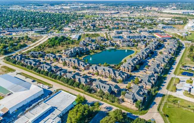 Falls at Copper Lake apartments in Houston