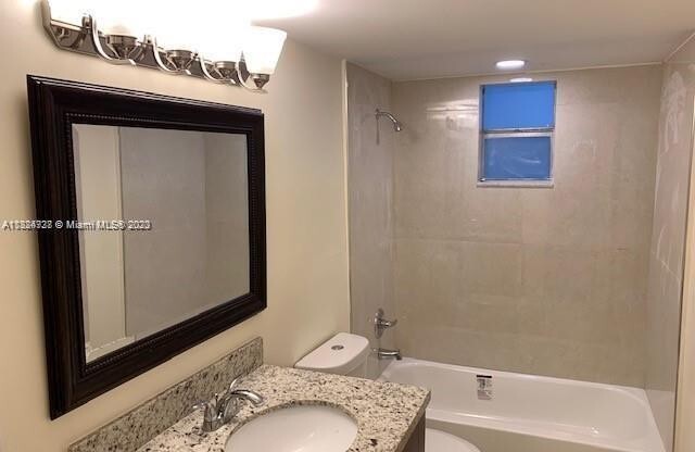 9351 Fontainebleau Blvd # 202