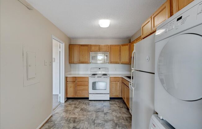 1 bed, 1.5 baths, 811 sqft, $1,950, Unit 1