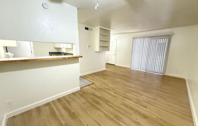 1 bed, 1 bath, 660 sqft, $1,239, Unit OPA-142