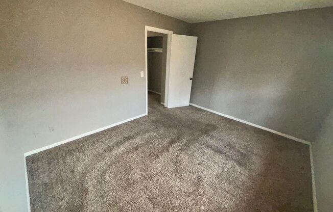 1 bed, 1 bath, $1,100