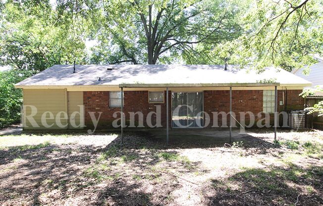 Welcome to 5169 Cana Rd steps away from Rocco Lake!