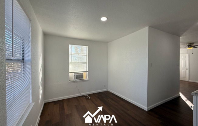 206 SOUTHLAWN