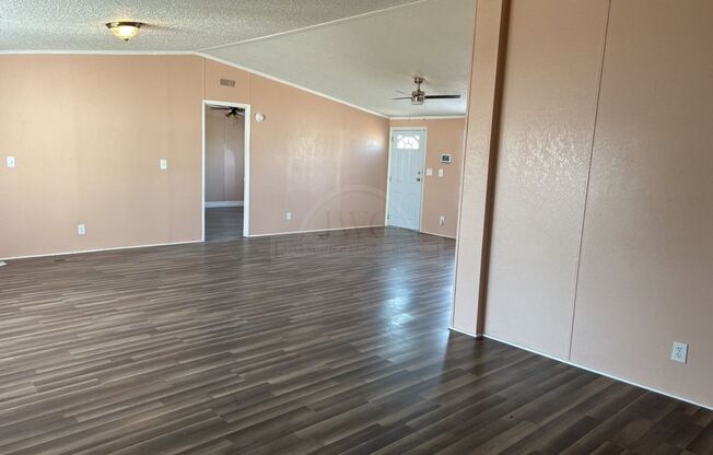 3 beds, 2 baths, $1,200