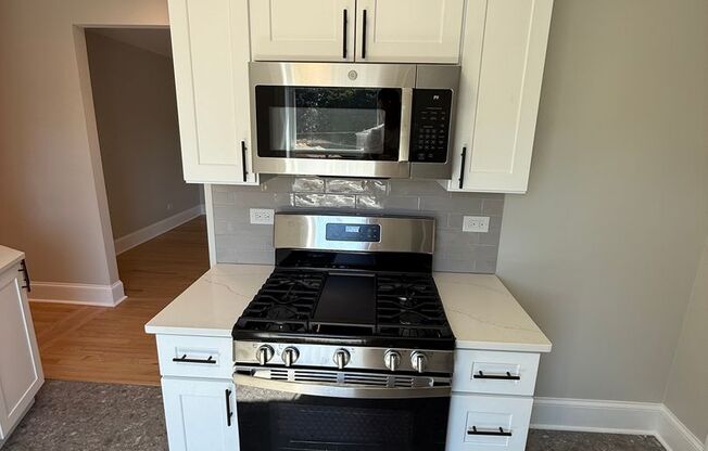 6414-6424 N Richmond