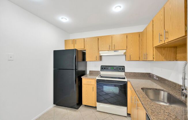 1 bed, 1.5 baths, $1,345