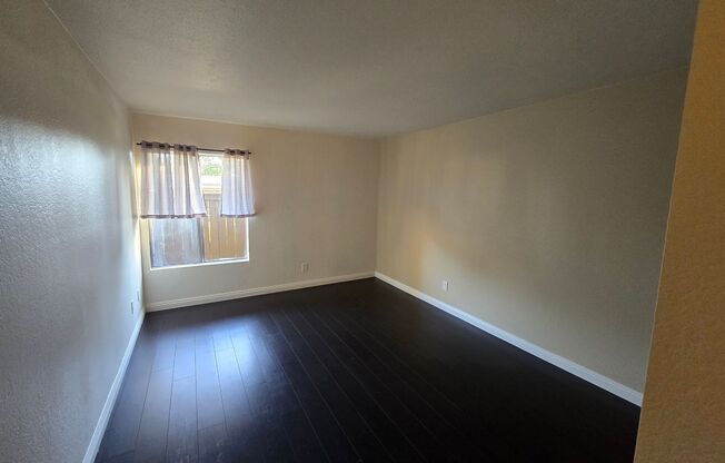 1 bed, 1 bath, $2,195, Unit # #E 01