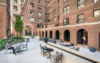 3 beds, 2 baths, 1,157 sqft, $9,250, Unit 4B