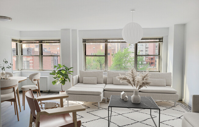 1 bed, 1 bath, 950 sqft, $5,750, Unit 8E