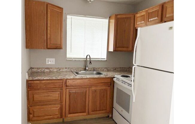 1 bed, 1 bath, 560 sqft, $815, Unit 3253-101