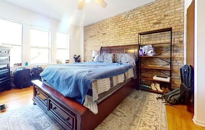 1 bed, 1 bath, 810 sqft, $2,400, Unit 1317 2B