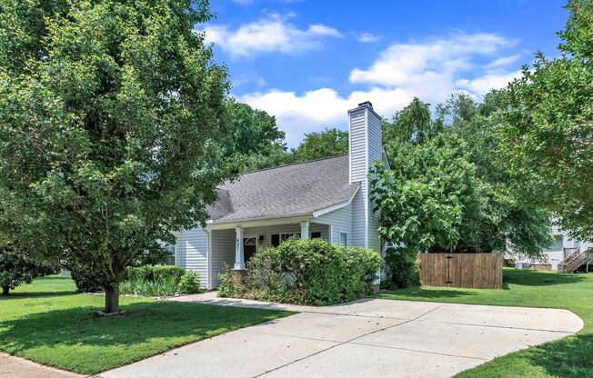**Cute 3/2 Bungalow in Flaherty Farms**