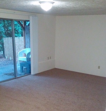 3 beds, 1.5 baths, 1,450 sqft, $1,850, Unit 01