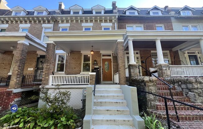 Lovely 3 BR/3.5 BA Townhome in Petworth!