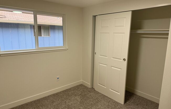 2 beds, 1 bath, $2,000