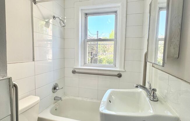 1 bed, 1 bath, 500 sqft, $925, Unit K-31