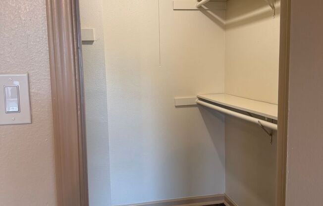 1 bed, 1 bath, 682 sqft, $925, Unit 116