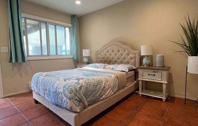 Studio, 1 bath, 200 sqft, $1,495, Unit 1 Beach Way - B