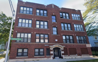 7654 Marquette