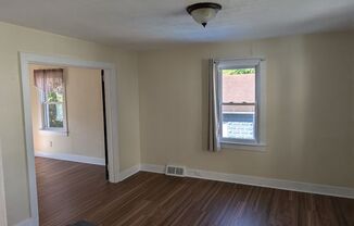 3 beds, 1 bath, $1,295