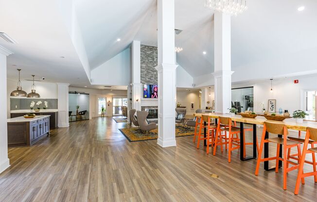 2 beds, 2 baths, 933 sqft, $1,685, Unit C-133