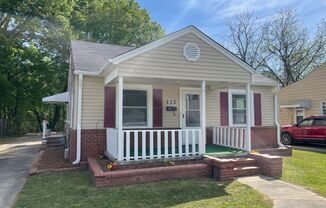 2 BED, 1 BATH NEWLY RENOVATED HOME LOCATED IN BURLINGTON!