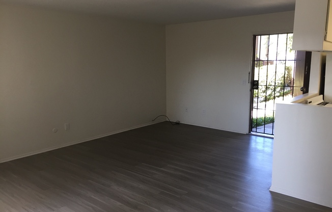 1 bed, 1 bath, 680 sqft, $1,875, Unit D