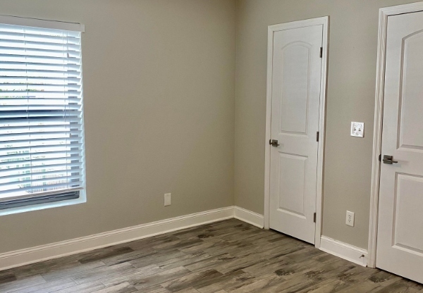 1 bed, 1 bath, 720 sqft, $1,800
