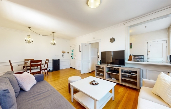 129 CHISWICK RD