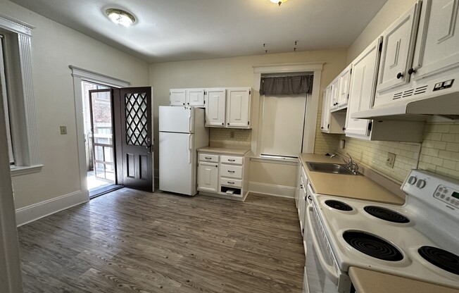 73 LONGWOOD AVE