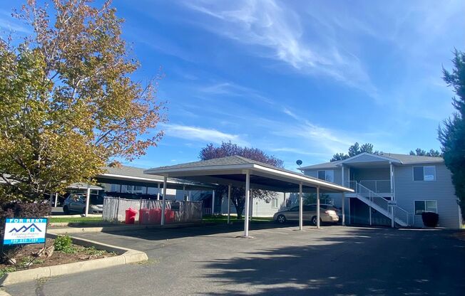 804 E White Birch Ave.