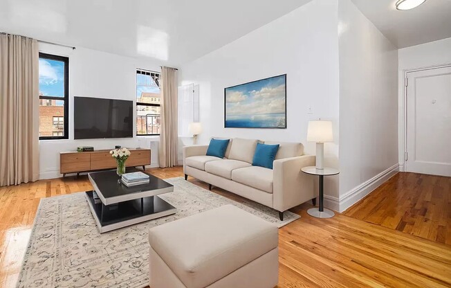 126 ELIZABETH ST